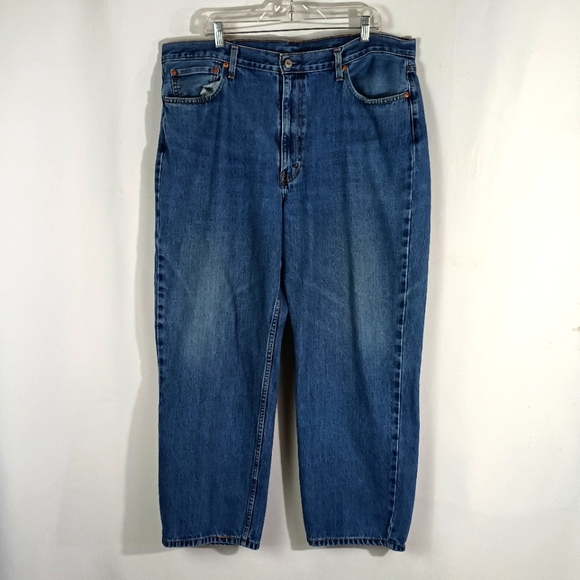 Levi's 550 Blue Jeans Men's Size 42 X 30 Relaxed Fit Medium Wash Denim - 42 X 29 - Picture 2 of 4